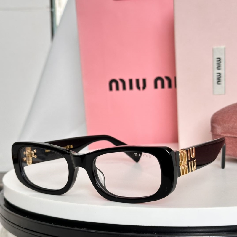 MIU MIU